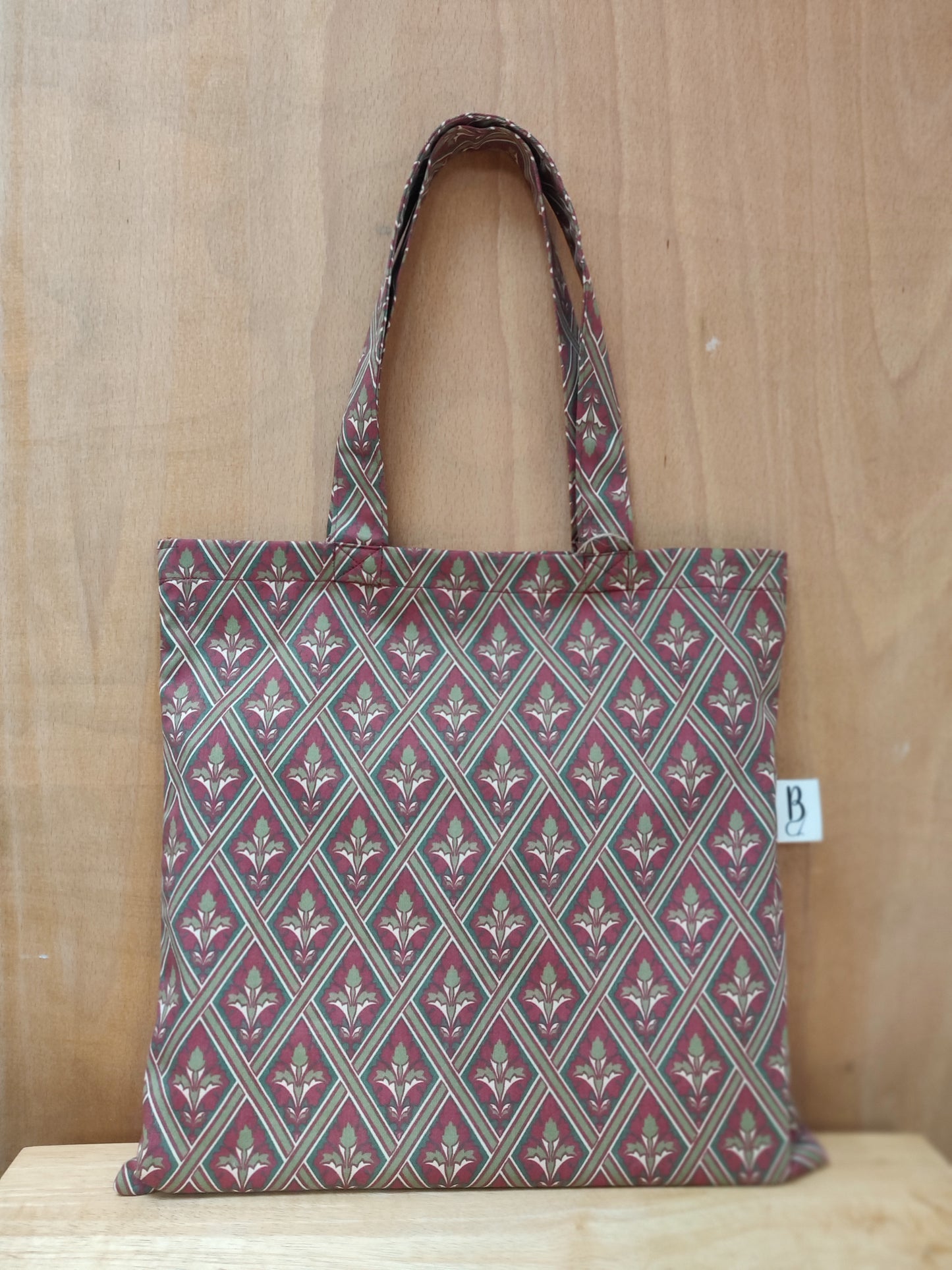 Tote bag